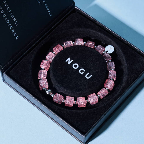 Granité à la fraise | Verre à paillettes | Bracelet en sucre